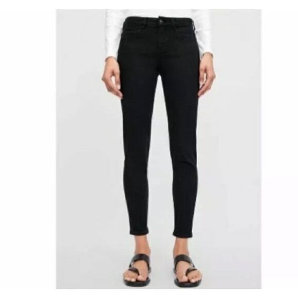 Zara Basic Distressed Frayed Hem Jeans 4 - Picture 1 of 10